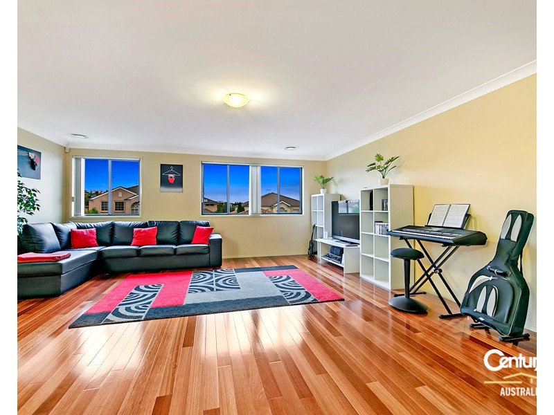 10 Emery Road, Beaumont Hills NSW 2155