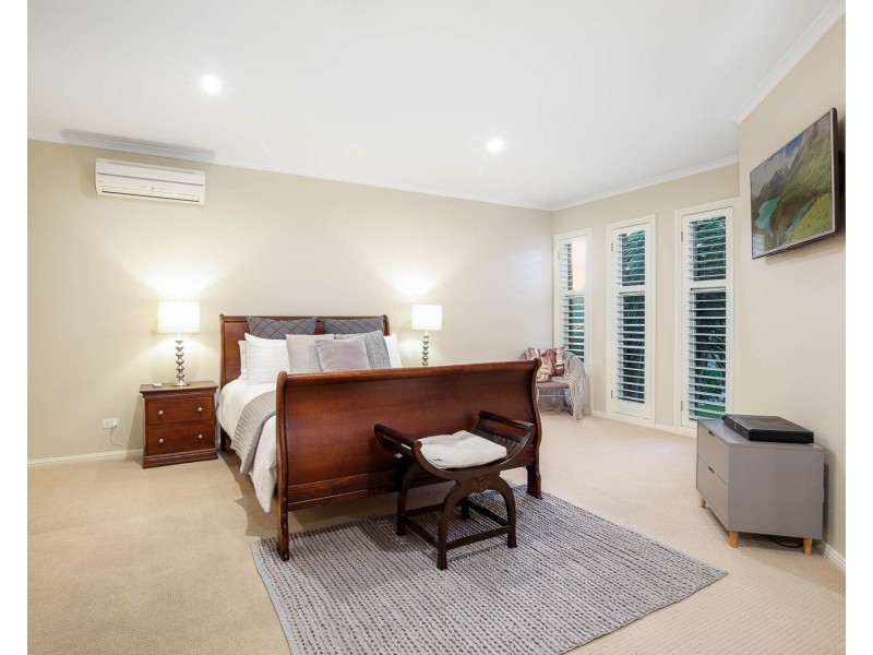 27 Levy Crescent, The Ponds NSW 2769