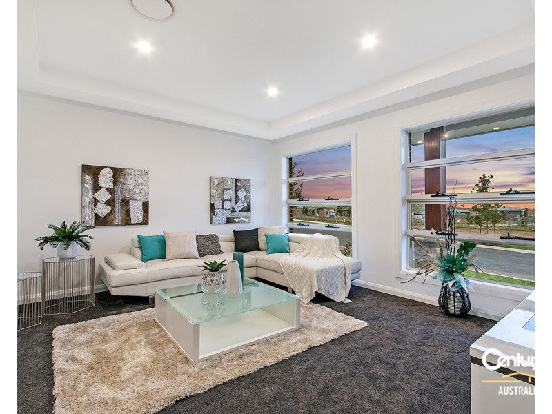 5 Barlow Boulevard, Box Hill NSW 2765