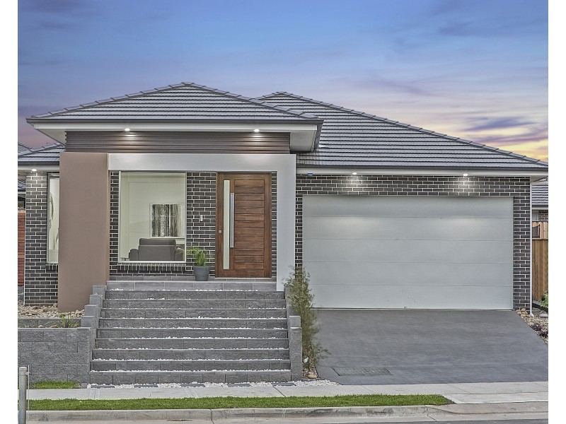 52 Springbrook Boulevard, Kellyville NSW 2155