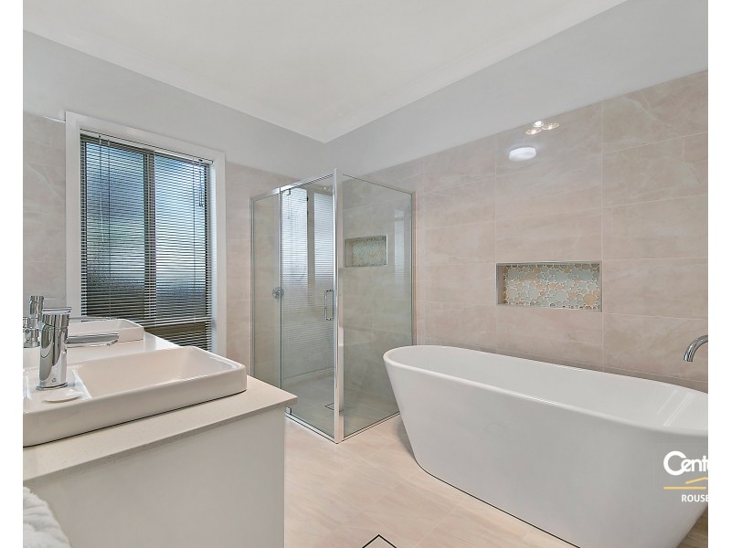 1 Purton Street, Stanhope Gardens NSW 2768