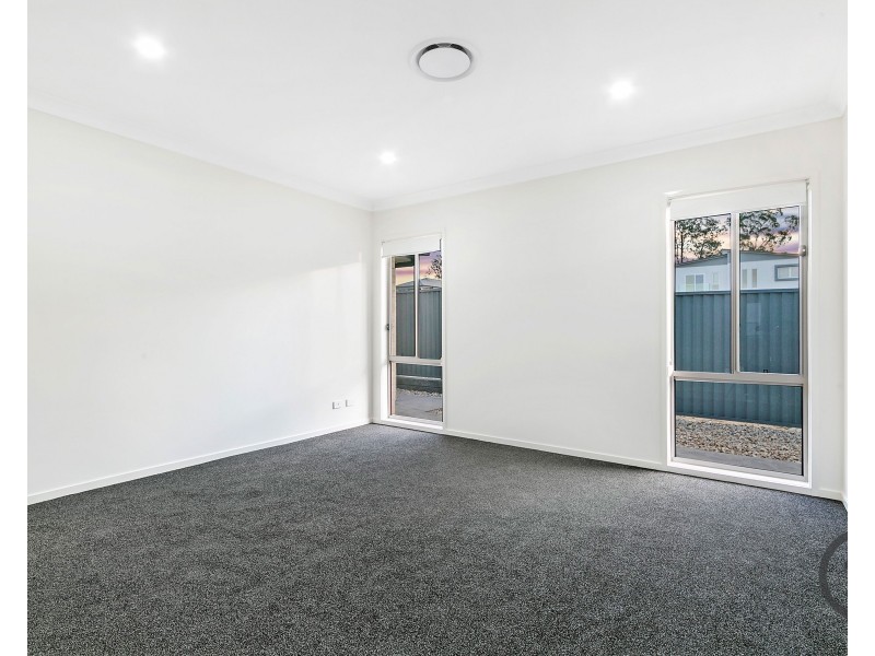 35 Neyland Circuit, Kellyville NSW 2155