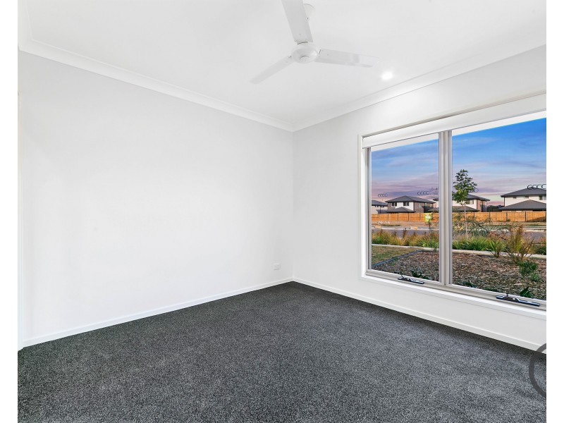 35 Neyland Circuit, Kellyville NSW 2155