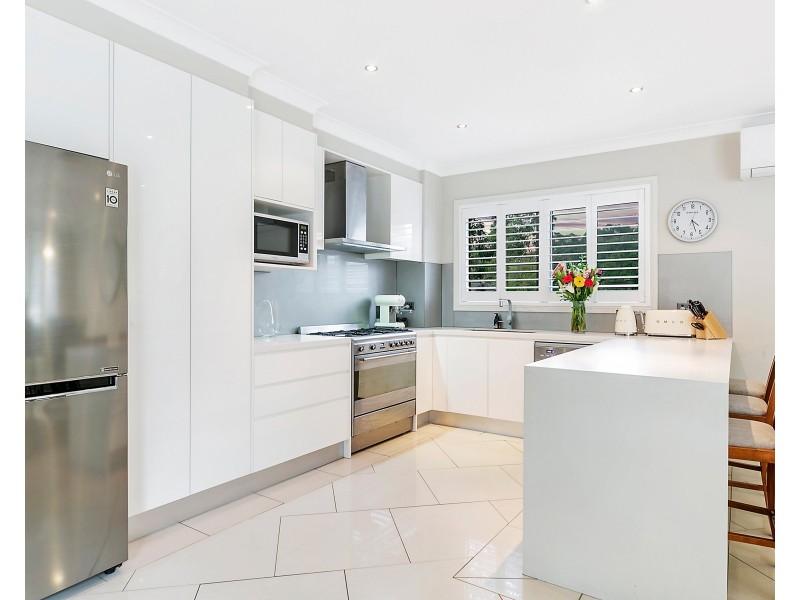 2 Hyatt Close, Rouse Hill NSW 2155