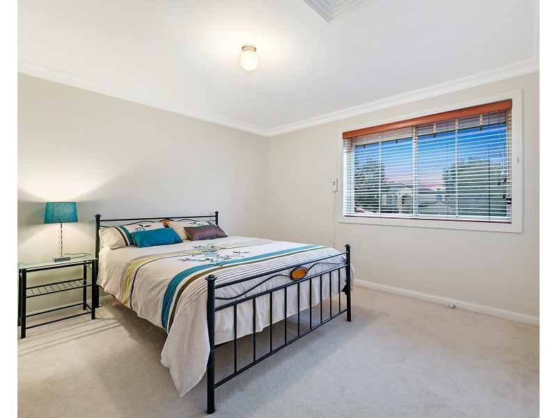 1 Paperbark Crescent, Beaumont Hills NSW 2155