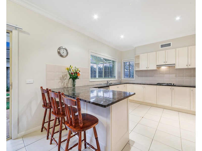 1 Paperbark Crescent, Beaumont Hills NSW 2155