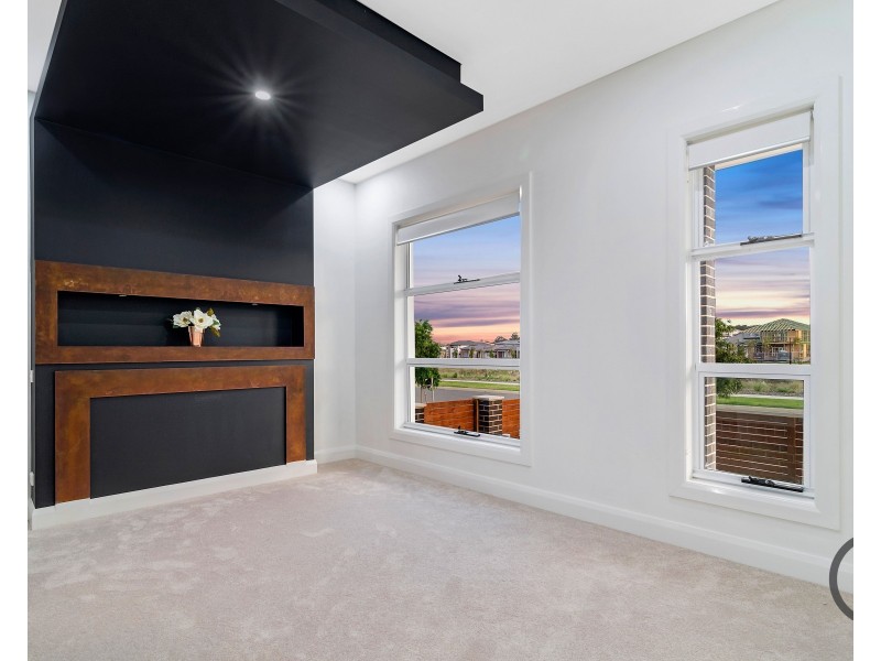 28 Bloomsdale Circuit, Box Hill NSW 2765