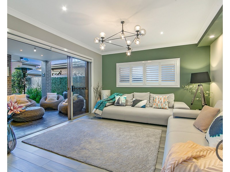 10 Lodore Street, The Ponds NSW 2769