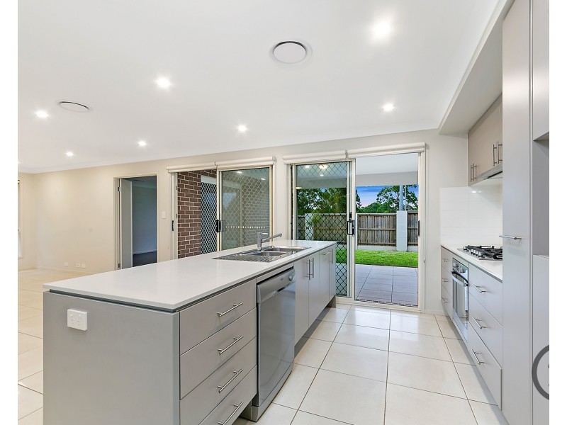 15 Wyndham Glade, The Ponds NSW 2769