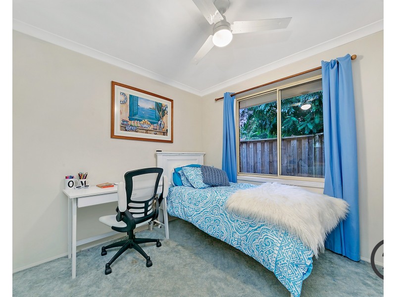 54 Brampton Drive, Beaumont Hills NSW 2155