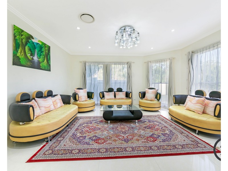 1 Falabella Street, Beaumont Hills NSW 2155