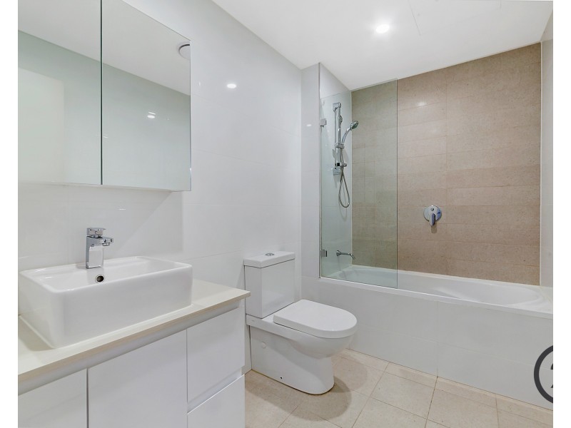 Unit 404/10 Hezlett Road, Kellyville NSW 2155