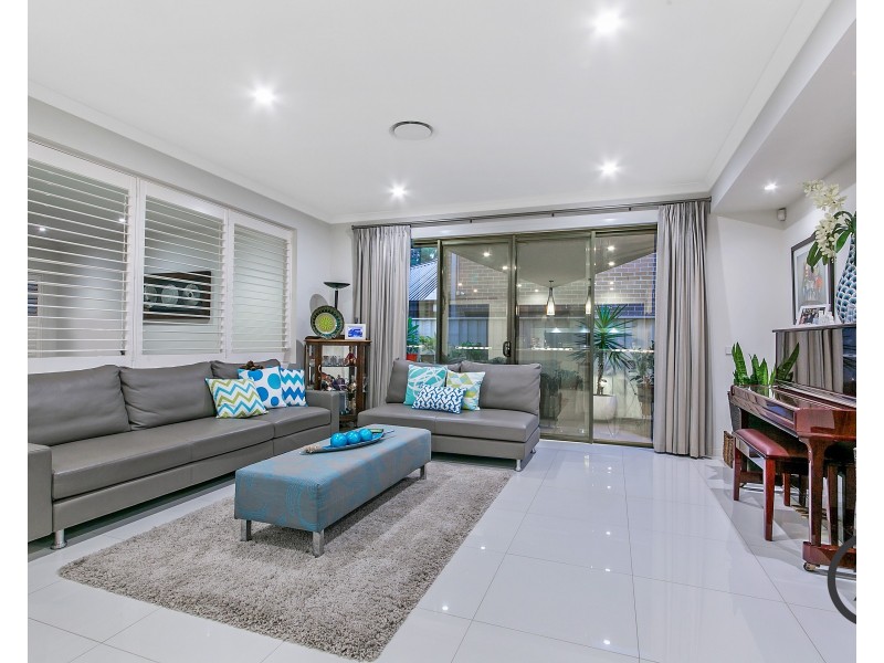 10 Lusitano Street, Beaumont Hills NSW 2155