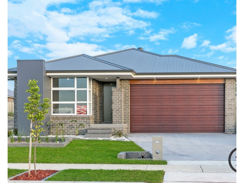 6 Roland Garros Crescent, Kellyville NSW 2155