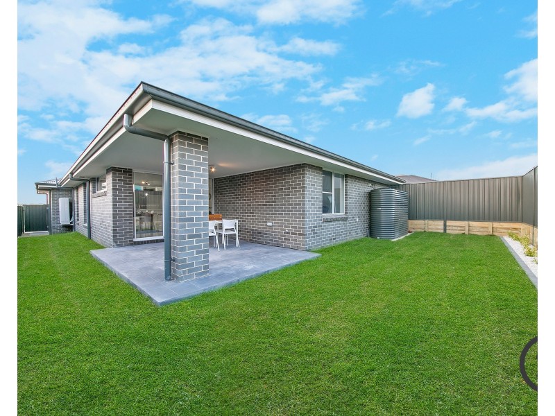 6 Roland Garros Crescent, Kellyville NSW 2155