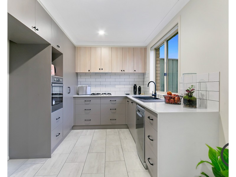 36 Teawa Crescent, Glenwood NSW 2768