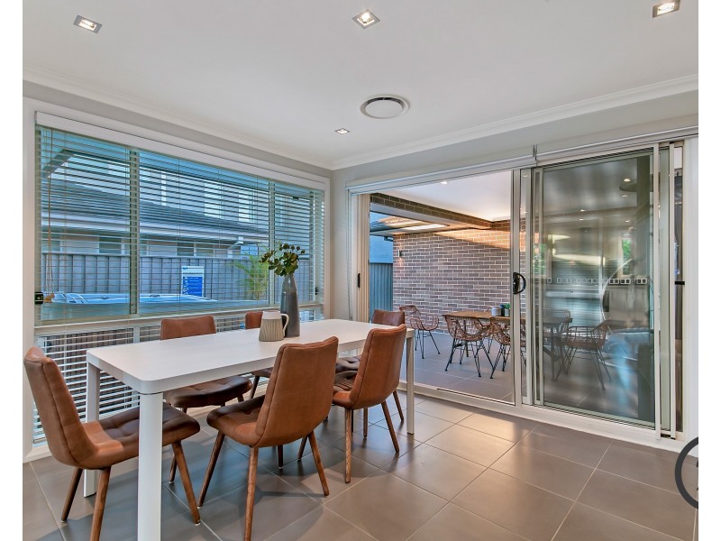 7 Hadley Circuit, Beaumont Hills NSW 2155