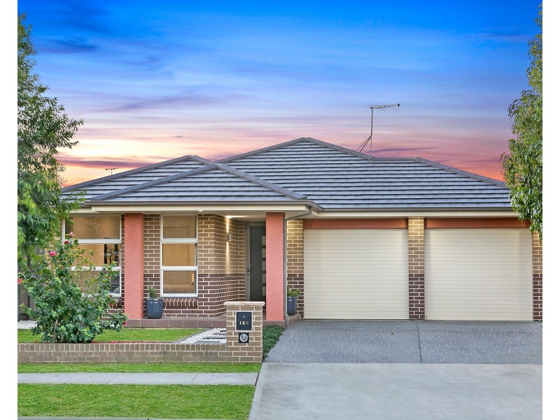 126 Greenview Parade, The Ponds NSW 2769
