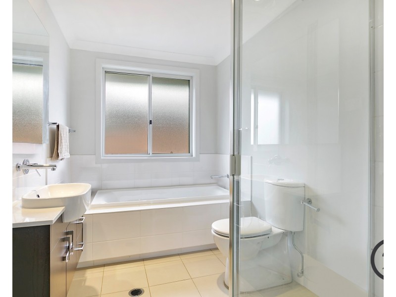 12 Bridgewood Drive, Beaumont Hills NSW 2155