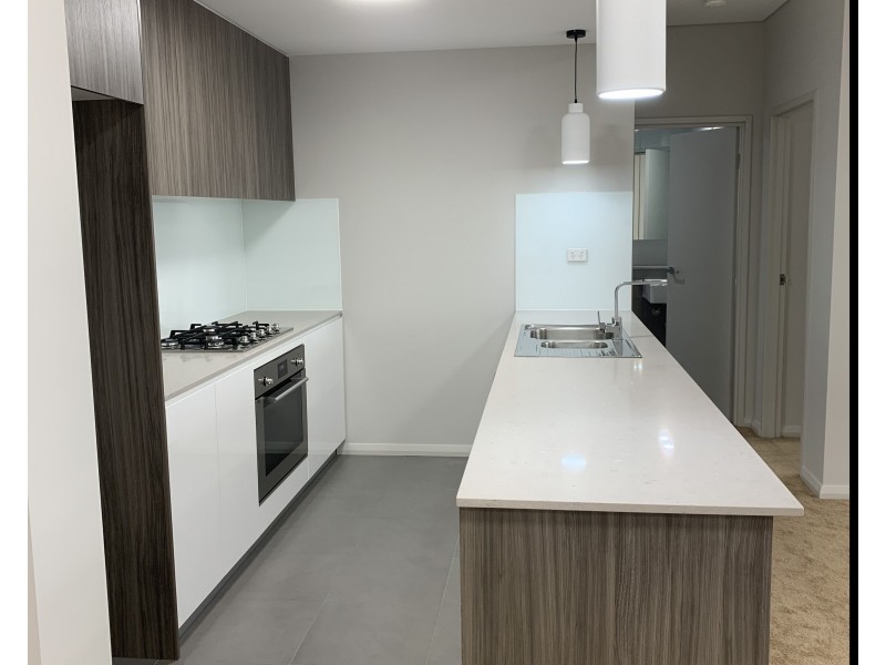 E116/828 Windsor Road, Rouse Hill NSW 2155