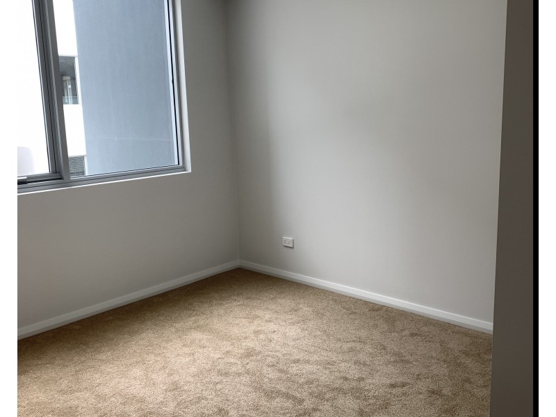 E116/828 Windsor Road, Rouse Hill NSW 2155