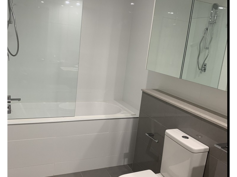 E116/828 Windsor Road, Rouse Hill NSW 2155