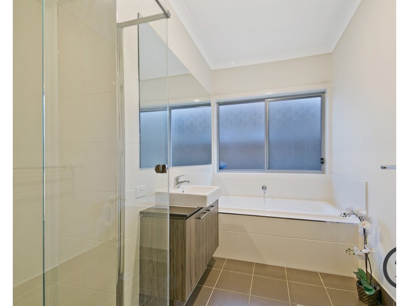 24 Carmargue Street, Beaumont Hills NSW 2155