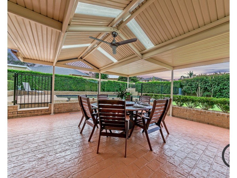 24 Beaumont Drive, Beaumont Hills NSW 2155