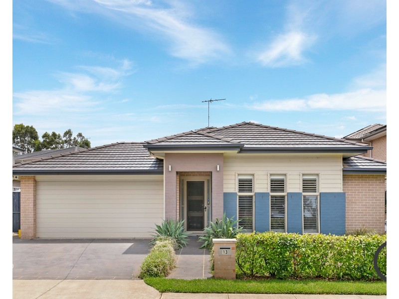 13 Meander Crescent, The Ponds NSW 2769