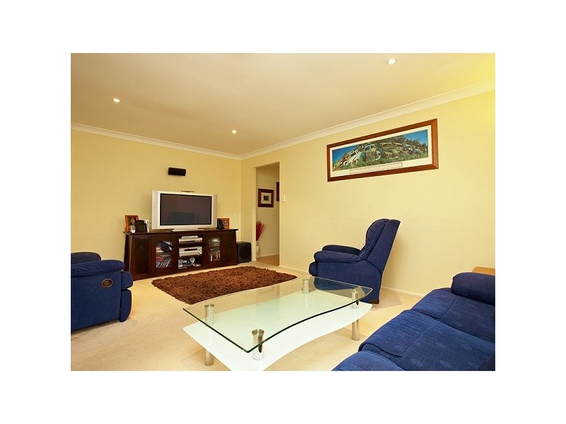 4 Matlock Place, Glenwood NSW 2768