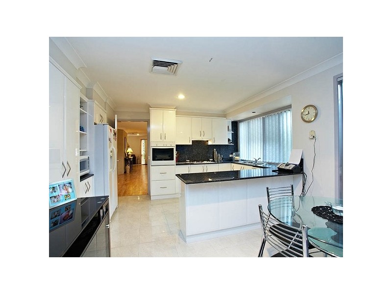 Mcgraths Hill NSW 2756