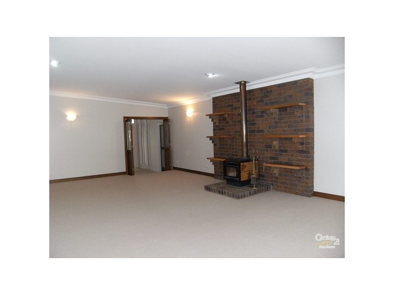 31 BUTLER STREET, Inverell NSW 2360