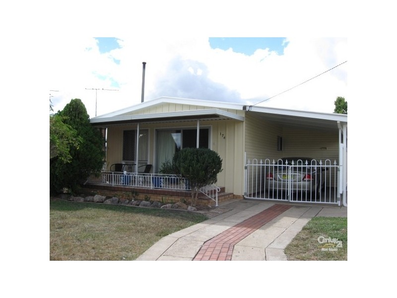 174 GLEN INNES RD, Inverell NSW 2360