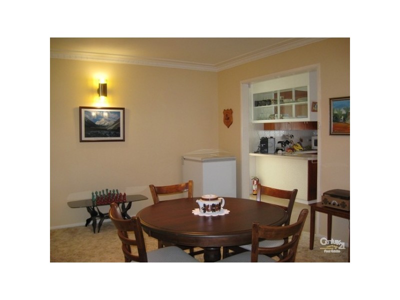 174 GLEN INNES RD, Inverell NSW 2360
