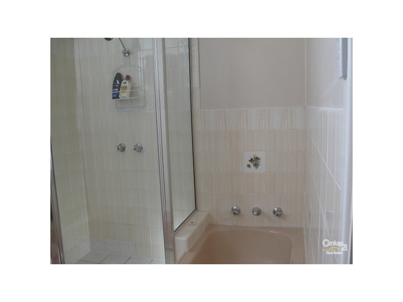 174 GLEN INNES RD, Inverell NSW 2360