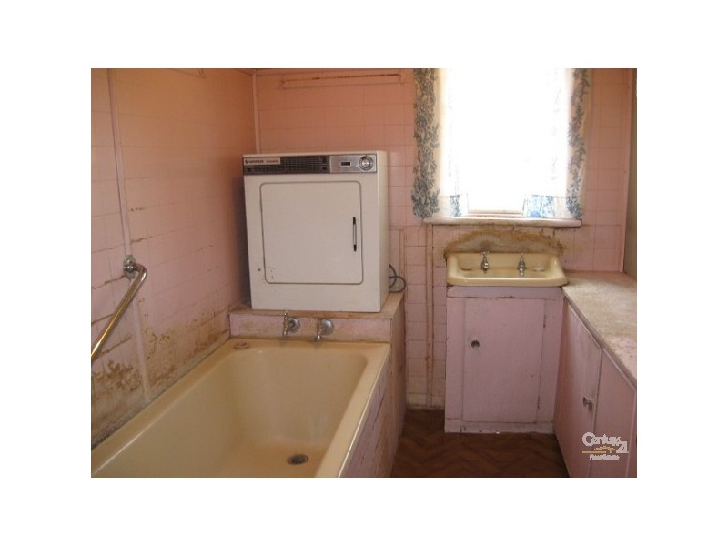 87 GRANVILLE STREET, Inverell NSW 2360