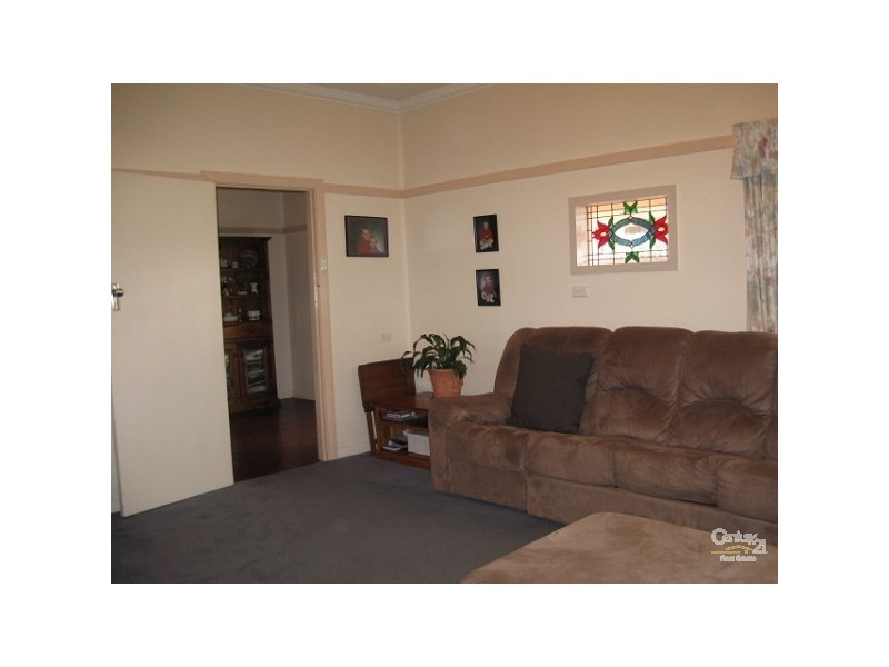 9 COLIN STREET, Inverell NSW 2360