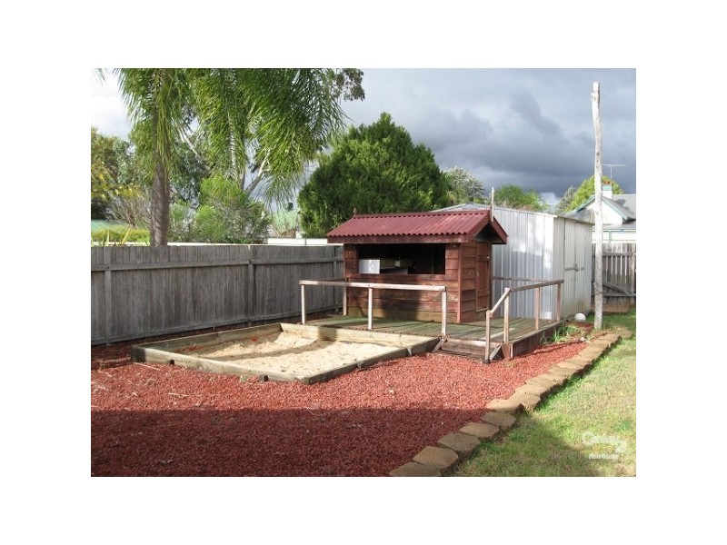 9 COLIN STREET, Inverell NSW 2360