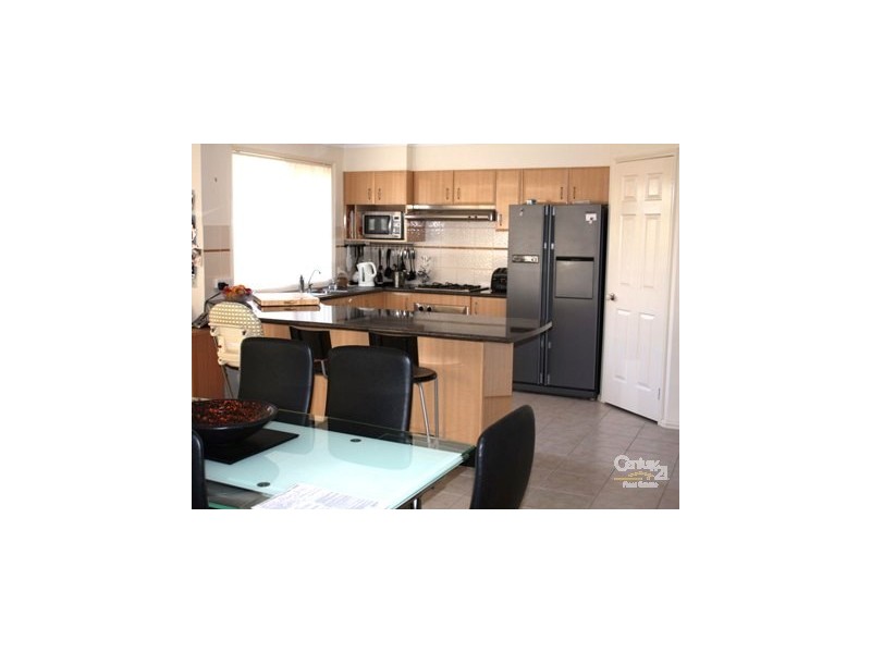 3 Nangar St, Woongarrah NSW 2259