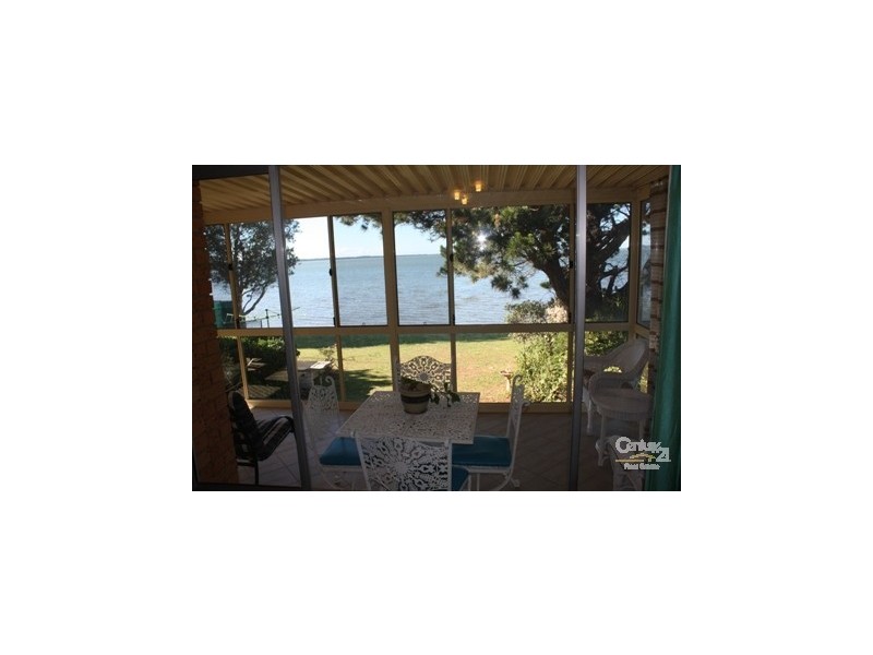 56 Marks Rd, Gorokan NSW 2263