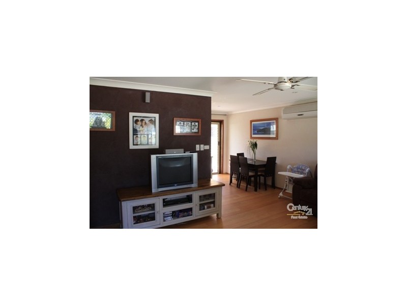 28 Rowena St, Noraville NSW 2263