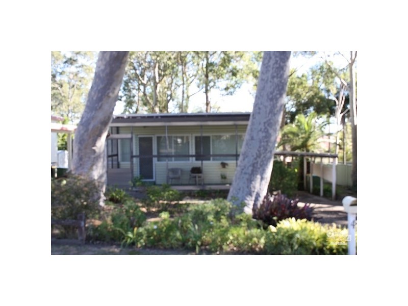 4 Blackford Avenue, Kanwal NSW 2259