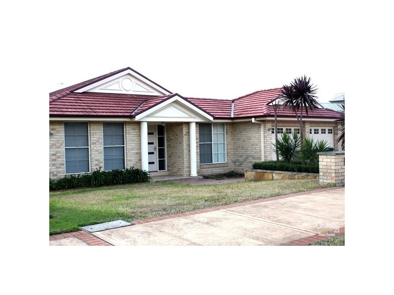 16 Mountain View, Woongarrah NSW 2259