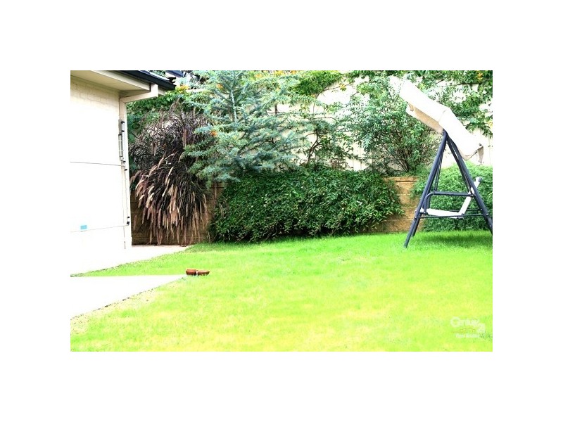 4 Warrigal, Woongarrah NSW 2259