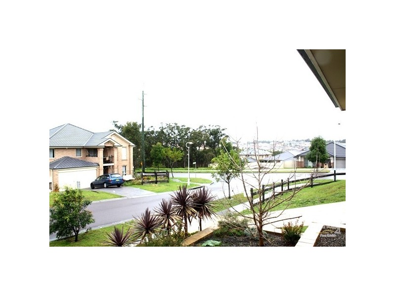 4 Warrigal, Woongarrah NSW 2259