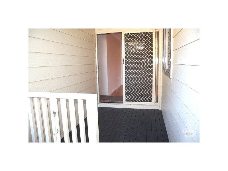 8 January Street, Tuggerawong NSW 2259