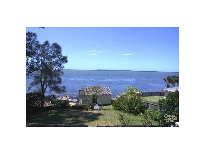 98 Tuggerawong Rd, Wyongah NSW 2259