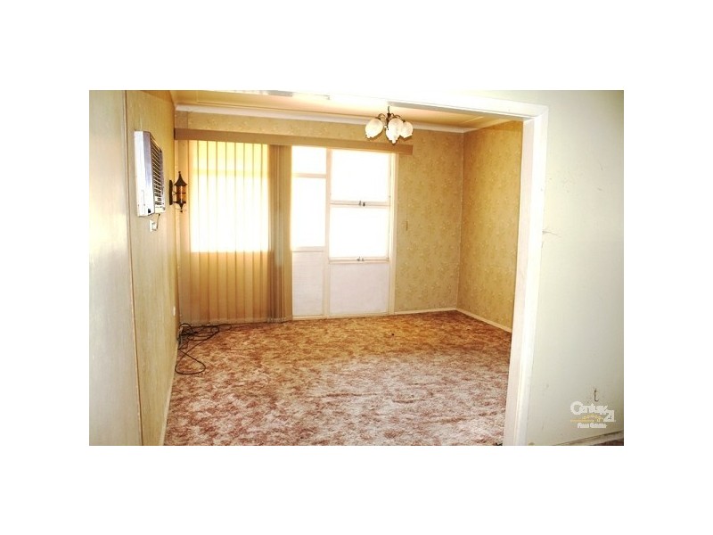 19 Vernon Avenue, Gorokan NSW 2263