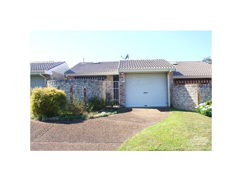 2/39 Victoria Avenue, Toukley NSW 2263