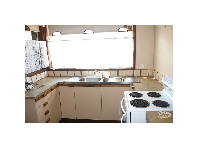 2/39 Victoria Avenue, Toukley NSW 2263